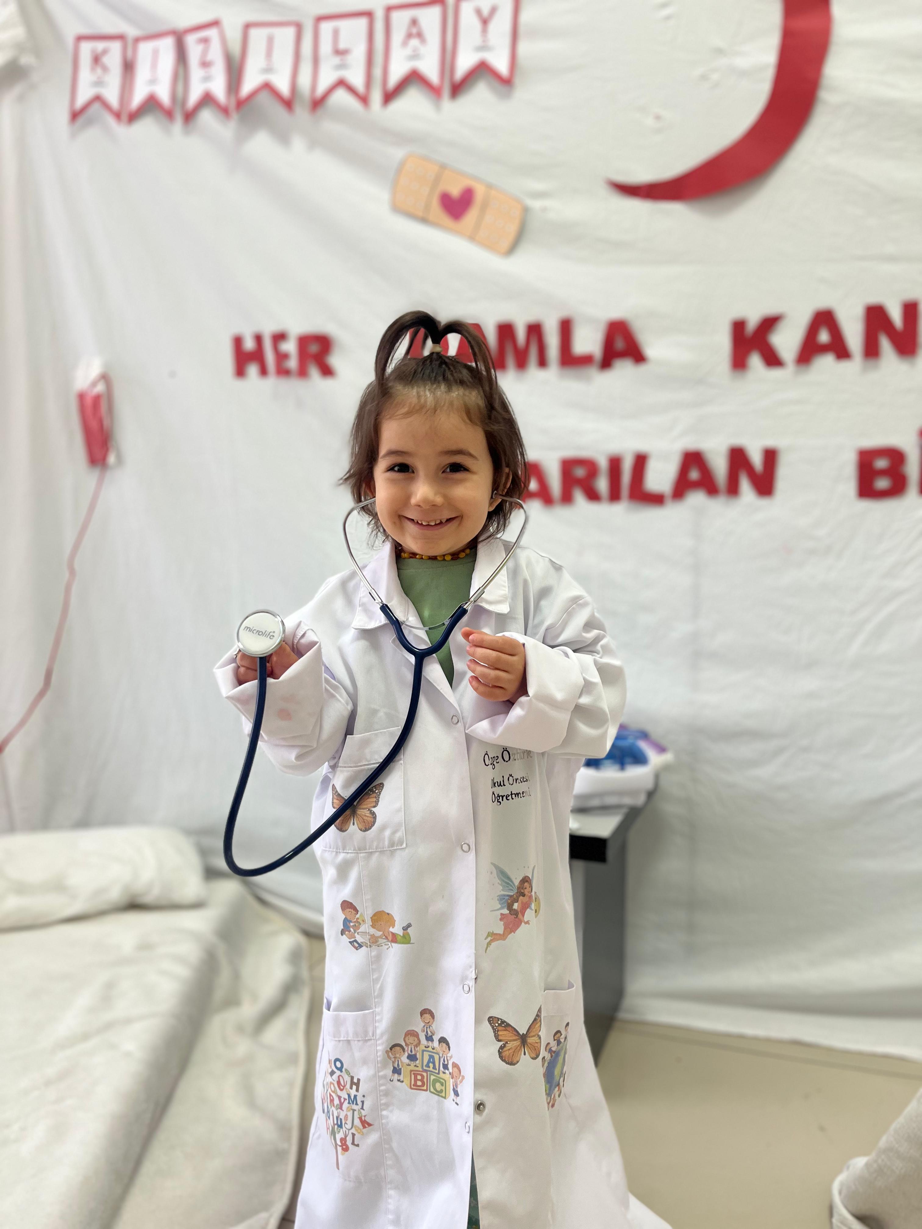 GÜZEL KARELER